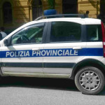 Il mezzo della Polizia Provinciale