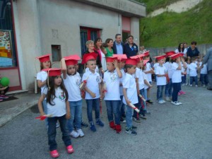 FOTO DI GRUPPO CON DIRIGENTE SINDACO ED ASSESSORE