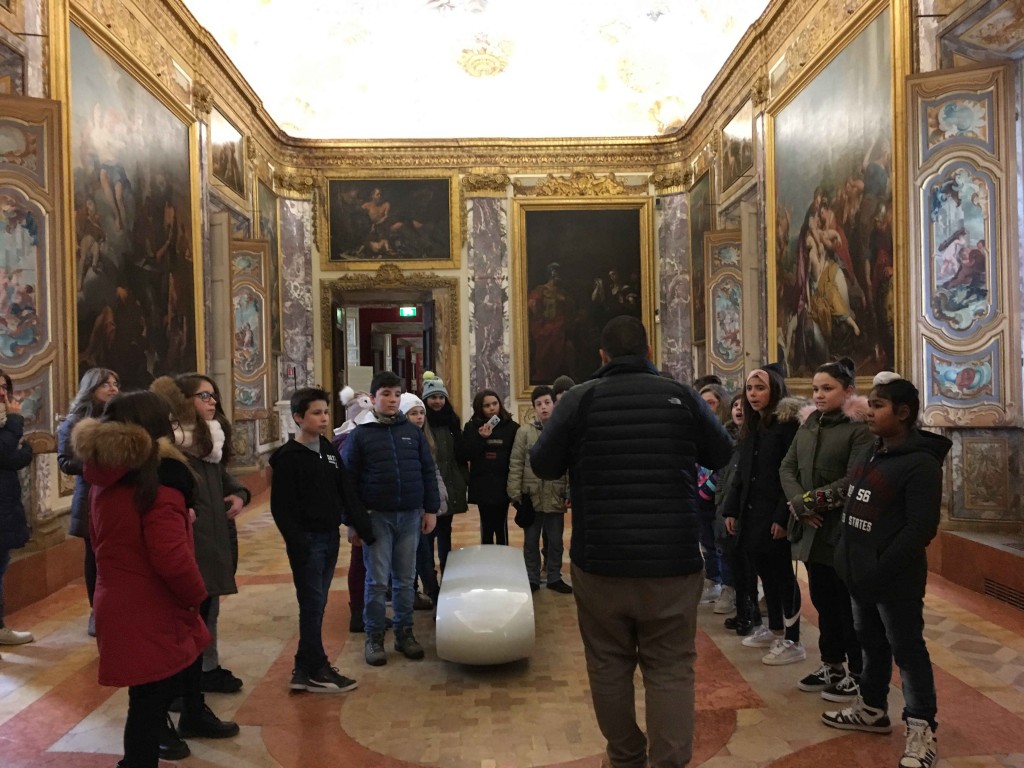 Palazzo Buonaccorsi: nel salone dell'Eneide